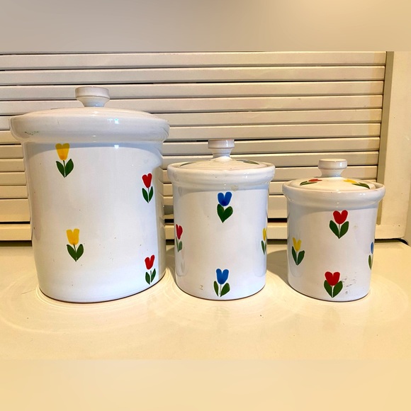 Vintage Tulip Canisters Set Of 3 With Lids Made in Italy Pottery Glazed - Picture 1 of 10